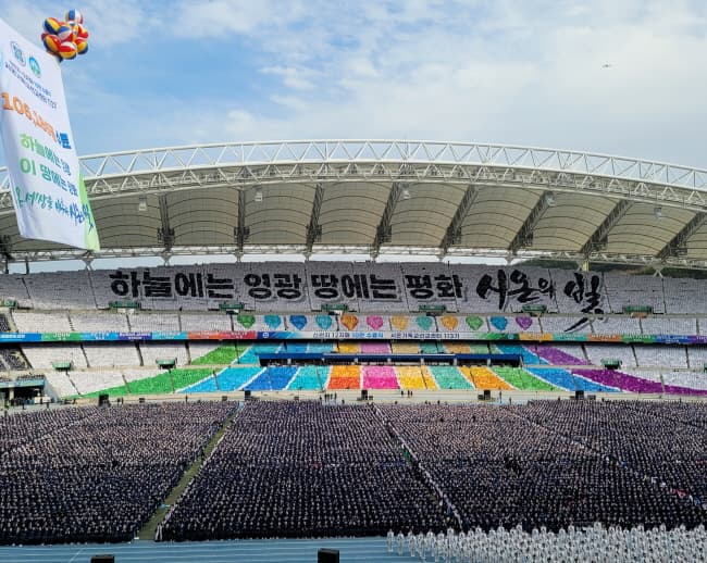 덕암 칼럼 사이비 세상사이비란 단어가 있다.